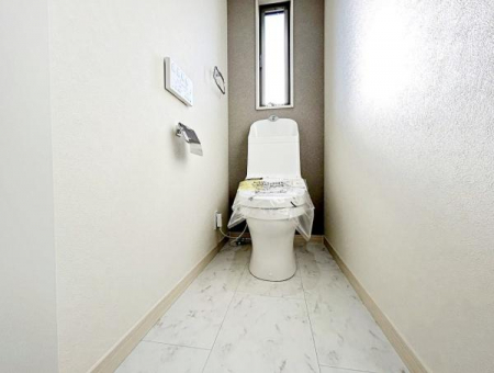 トイレ　3階のトイレ。
