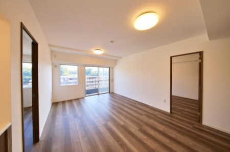 _ސ쌧lsߌ擌̒Ã}V̌