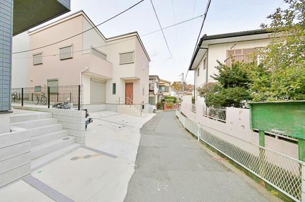 _ސ쌧{sY3ڂ̒ÈˌĂ̑OʓH܂ތnʐ^