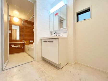 _ސ쌧s撆2ڂ̐VzˌĂ̐ʑEʏ