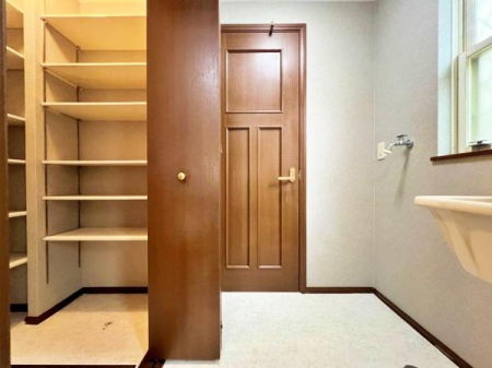 _ސ쌧lstj2ڂ̒ÈˌĂ̐ʑEʏ