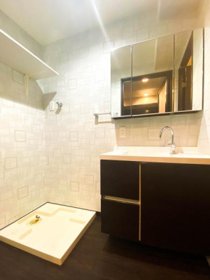 _ސ쌧lstt2ڂ̒Ã}V̐ʑEʏ