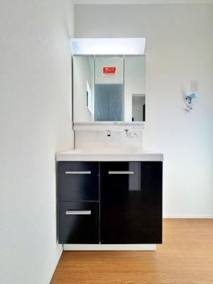 _ސ쌧ls`k撹R̐VzˌĂ̐ʑEʏ