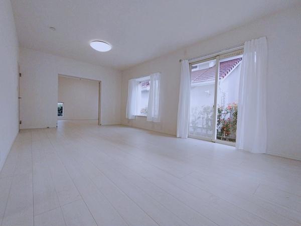 _ސ쌧lstu2ڂ̒ÈˌẴrO