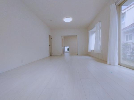 _ސ쌧lstu2ڂ̒ÈˌẴrO