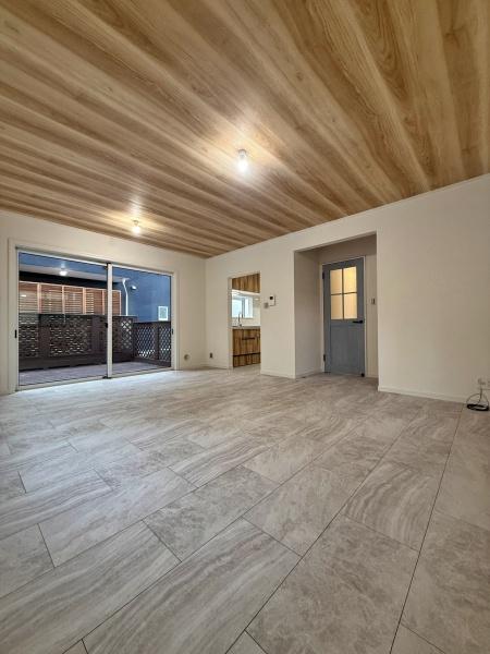 _ސ쌧Ԏs΃Pu2ڂ̒ÈˌẴrO