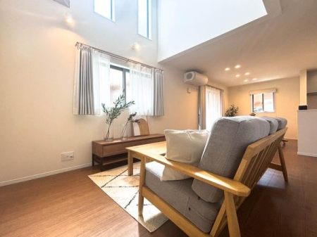 _ސ쌧sΐ1ڂ̐VzˌẴrO