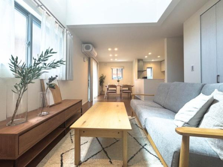 _ސ쌧sΐ1ڂ̐VzˌẴrO