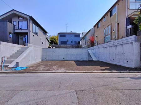 _ސ쌧lsߌ抁R1ڂ̓yn̑OʓH܂ތnʐ^