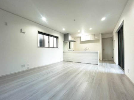 _ސ쌧ls撆c4ڂ̐VzˌẴrO