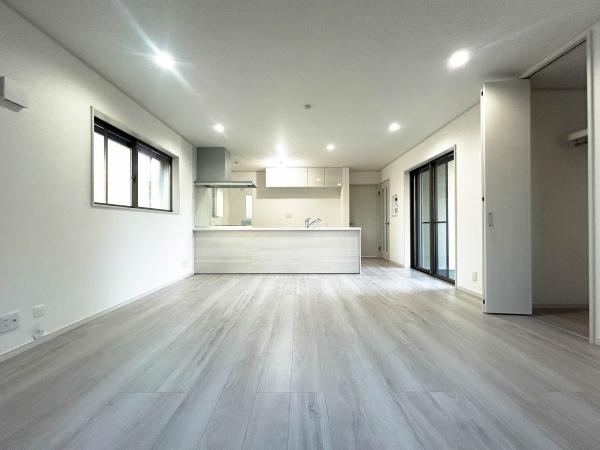 _ސ쌧ls撆c4ڂ̐VzˌẴrO