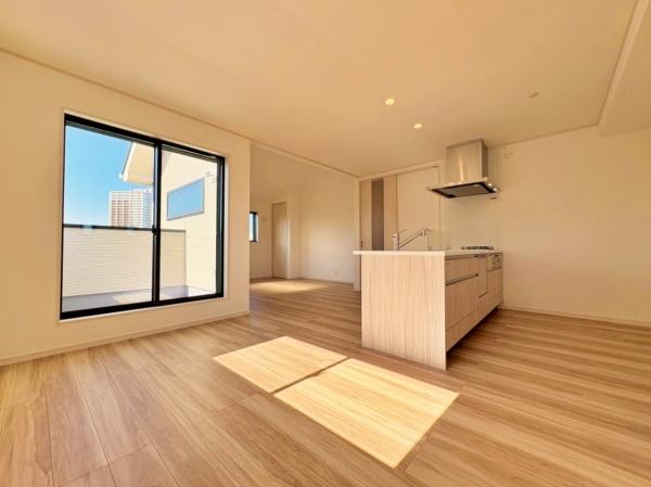 _ސ쌧ls񖓐2ڂ̐VzˌẴrO