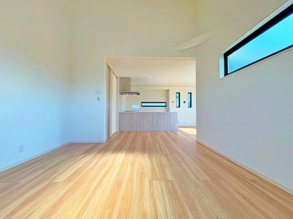 _ސ쌧ls񖓐2ڂ̐VzˌẴrO