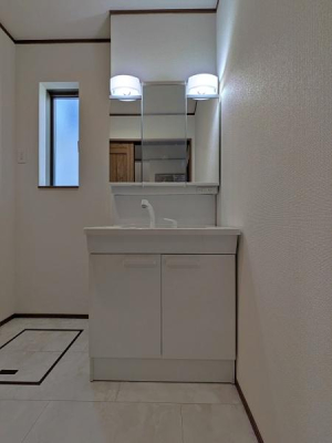 scs2ڂ̐VzˌĂ̐ʑEʏ