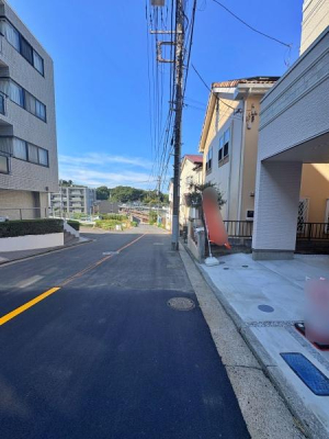 _ސ쌧lsx7ڂ̐VzˌĂ̑OʓH܂ތnʐ^