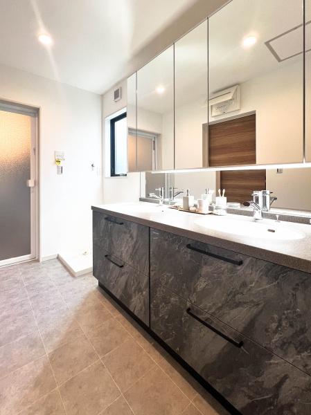 _ސ쌧s3ڂ̐VzˌĂ̐ʑEʏ