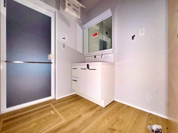 _ސ쌧s_3ڂ̐VzˌĂ̐ʑEʏ