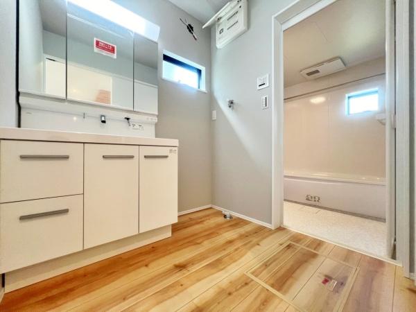 _ސ쌧lsۓyPJ􉪒2ڂ̐VzˌĂ̐ʑEʏ