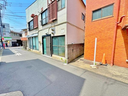 scX2ڂ̒ÈˌĂ̑OʓH܂ތnʐ^