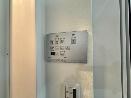 scs1ڂ̒ÈˌĂ̐ʑEʏ