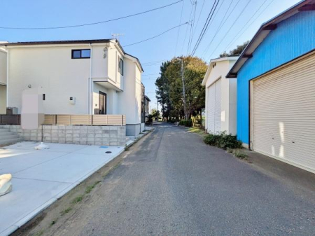 _ސ쌧sА4ڂ̐VzˌĂ̑OʓH܂ތnʐ^