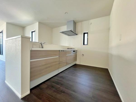 _ސ쌧s拞1ڂ̐VzˌĂ̓dlʐ^(Lb`j