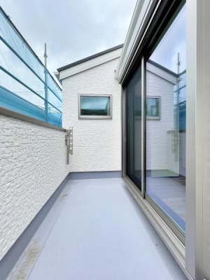 _ސ쌧ls˒ˋ拂5ڂ̐VzˌẴoRj[