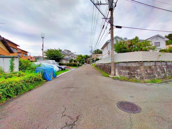 _ސ쌧lst挳ΐ쒬̐VzˌĂ̑OʓH܂ތnʐ^