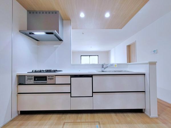 _ސ쌧lst挳ΐ쒬̐VzˌẴLb`