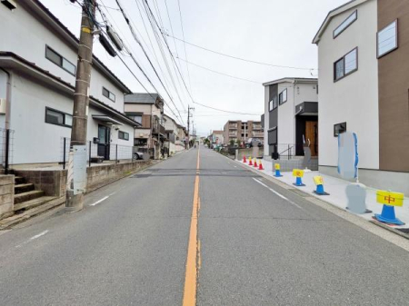 _ސ쌧lsߌ扺g6ڂ̐VzˌĂ̑OʓH܂ތnʐ^