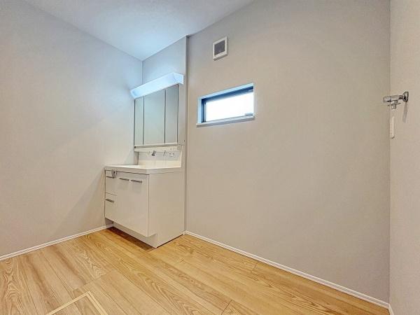 _ސ쌧ls_ސOc򒆒̐VzˌĂ̐ʑEʏ