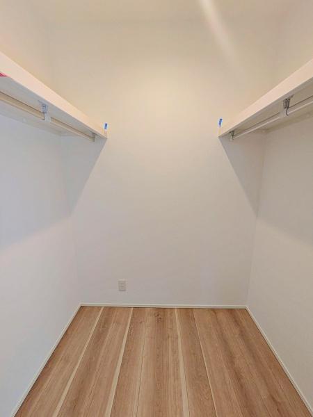 _ސ쌧lsh}4ڂ̐VzˌĂ̎[