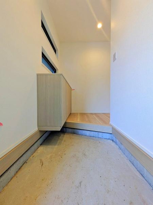 _ސ쌧lsh}4ڂ̐VzˌĂ̌