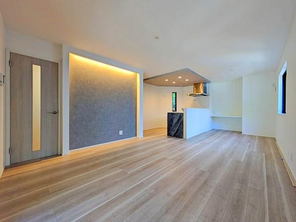 _ސ쌧lsh}4ڂ̐VzˌẴrO