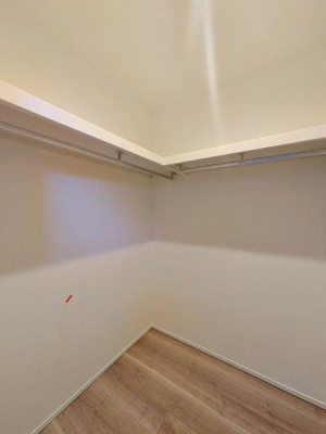 _ސ쌧lsh}4ڂ̐VzˌĂ̎[