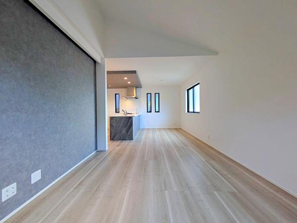 _ސ쌧lsh}4ڂ̐VzˌẴrO