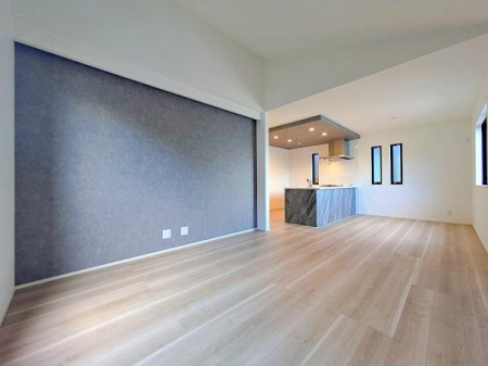 _ސ쌧lsh}4ڂ̐VzˌẴrO