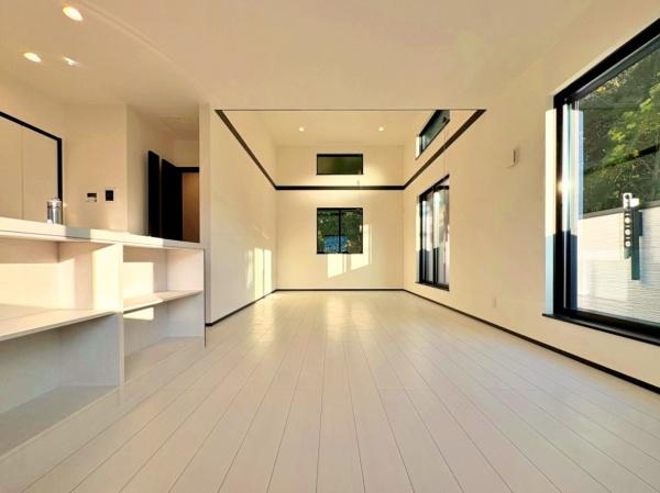 _ސ쌧ls˒ˋ̐VzˌẴrO