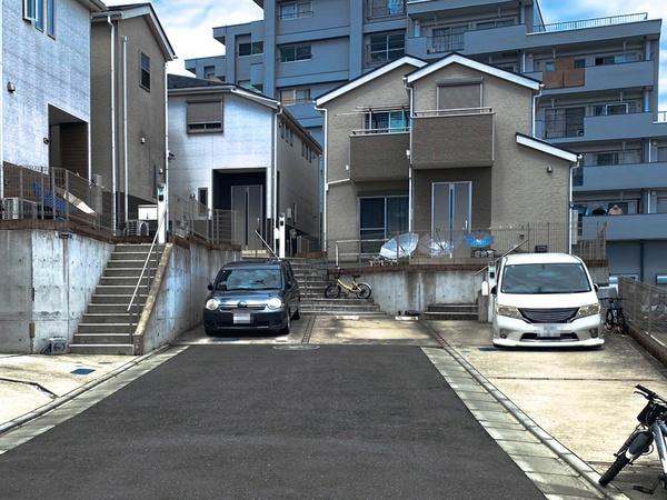 _ސ쌧lsʏ̒ÈˌĂ̑OʓH܂ތnʐ^