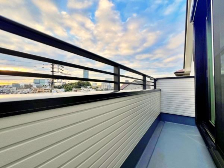 _ސ쌧ls`kk1ڂ̐VzˌẴoRj[