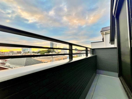 _ސ쌧ls`kk1ڂ̐VzˌẴoRj[