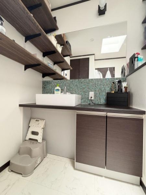 _ސ쌧lshc̒ÈˌĂ̐ʑEʏ