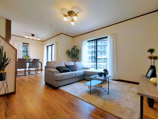 _ސ쌧ls˒ˋOc̒ÈˌẴrO