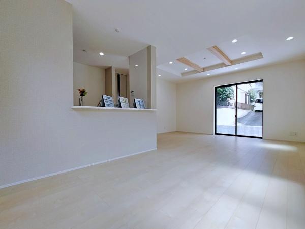 _ސ쌧ls撷l2ڂ̐VzˌẴrO