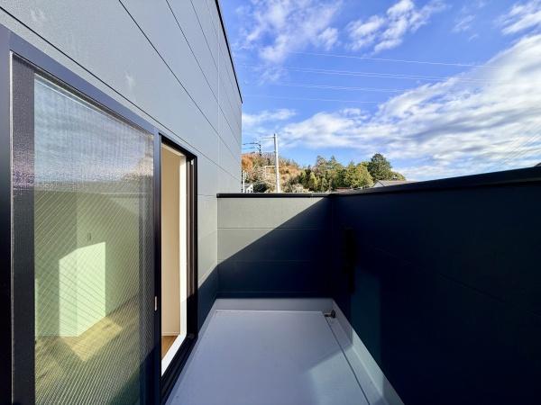 �_�ސ쌧���l�s�˒ˋ�����̐V�z��ˌ��Ẵo���R�j�[