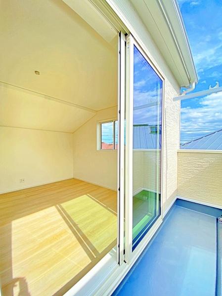 _ސ쌧lst`c4ڂ̐VzˌẴrO