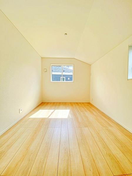 _ސ쌧lst`c4ڂ̐VzˌĂ̎q