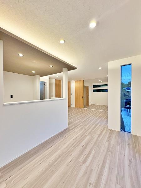 _ސ쌧lstޗǒ̐VzˌẴrO