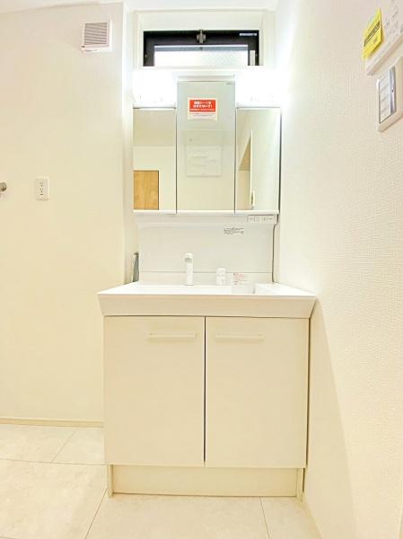 _ސ쌧lsߌn5ڂ̐VzˌĂ̐ʑEʏ