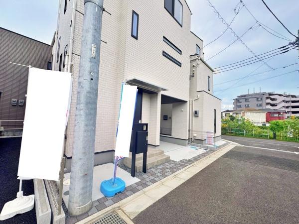 _ސ쌧asX1ڂ̐VzˌĂ̑OʓH܂ތnʐ^